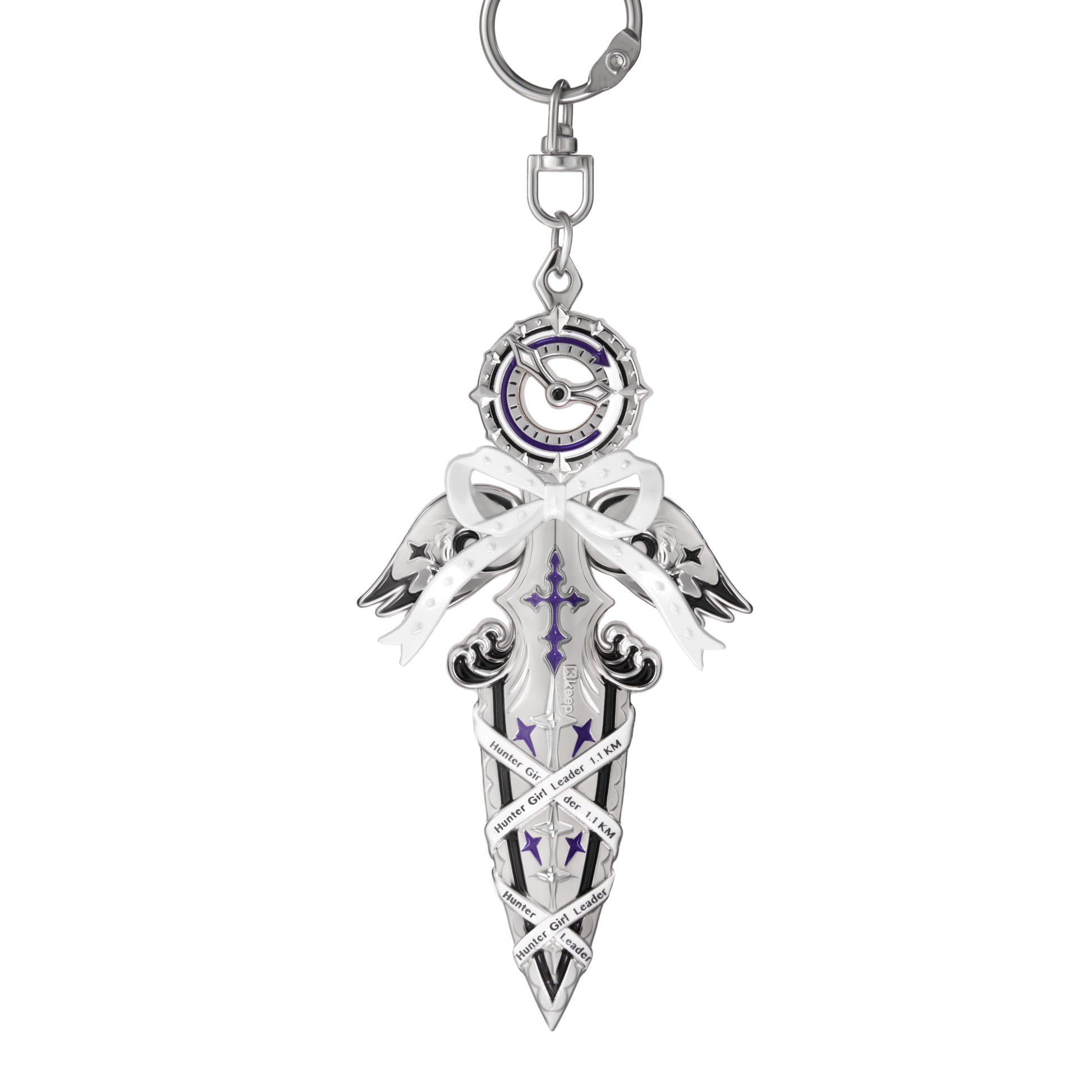 Centered on the concept of duality,
this design draws inspiration from the sharp, decisive edge of the kunai blade,
anchored on a solid, structured foundation.
By incorporating contrasting elements on the front and back,
a single form full of tension is crafted.
Materials and shapes achieve harmony through bold contrast,
expressing the dual facets of a single individual —
two sides, yet one whole.
